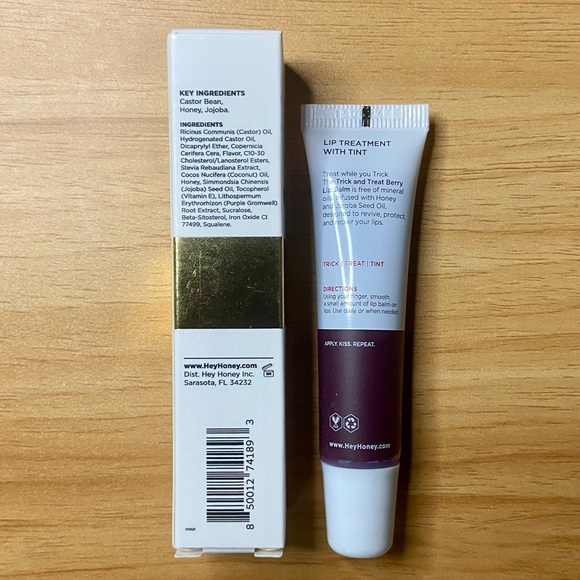 Hey Honey Trick & Treat Berry Lip Balm with Natural Tint - Picture 4 of 9